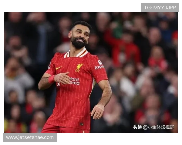 萨拉赫回应批评:如何在尊重英超冠军的同时庆祝伟大新援签约 萨拉赫回应批评:如何在尊重英超冠军的同时庆祝伟大新援签约