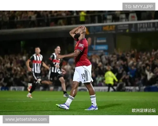 以维尔港主帅盛赞球队表现面对豪门与名帅依旧展现坚韧精神 以维尔港主帅盛赞球队表现面对豪门与名帅依旧展现坚韧精神